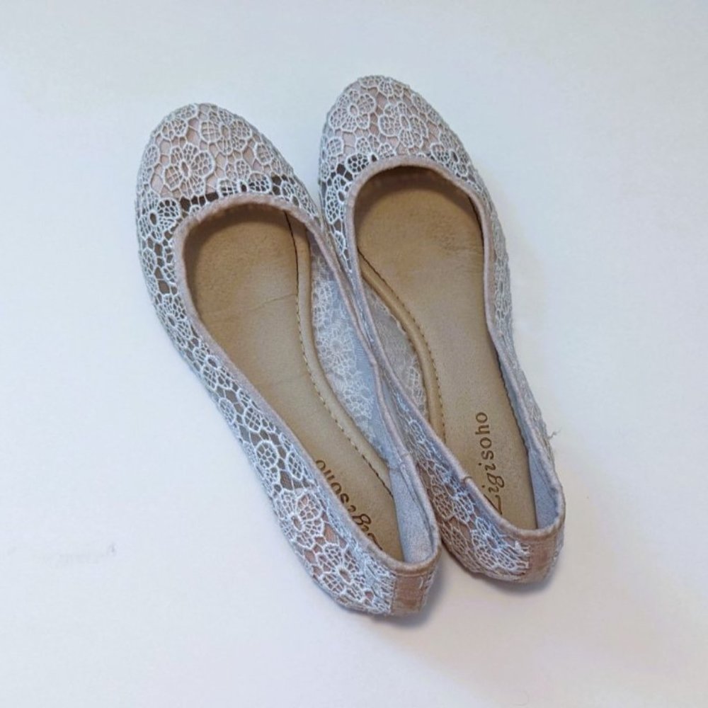 Zigi Soho Halle Lace Flats - Size 8.5